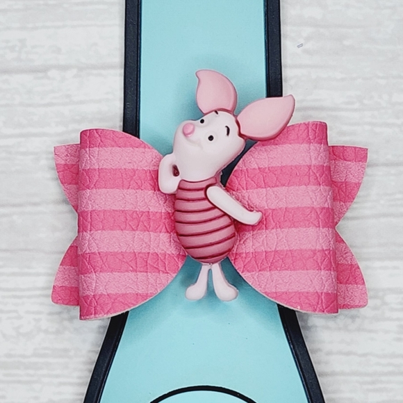 Piglet Magic Band Bow - Picture 1 of 2